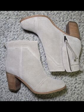TOMS Lunata Perforated Suede Ankle Booties - Desert Taupe